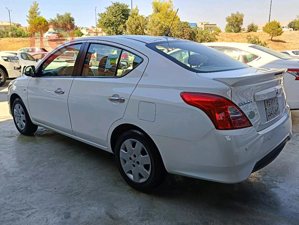 Nissan Sunny